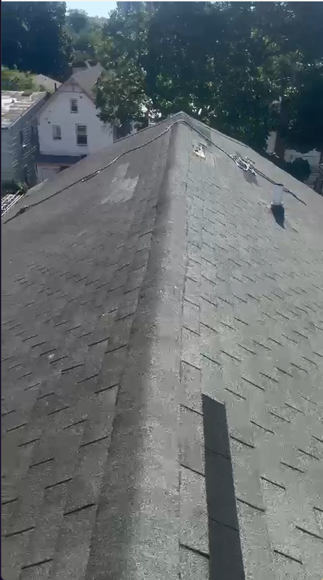 Roof before LEJY Home Improvements completed the project